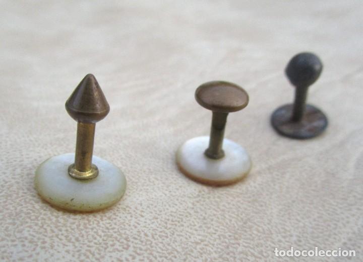 Antig&uuml;edades: lote de 3 antiguos botones - Foto 5
