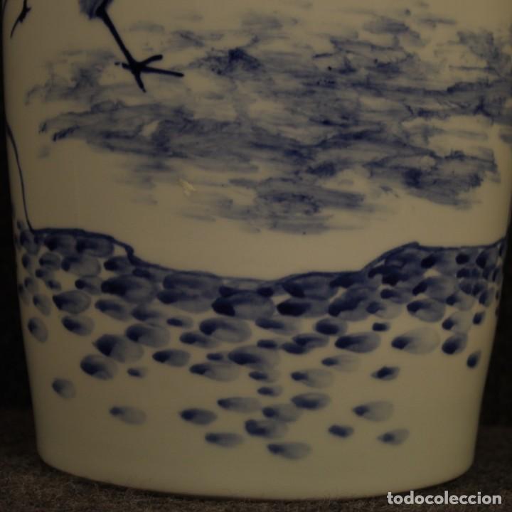 Antigüedades: Jarrón de cerámica china con paisaje - Foto 6 - 202308740