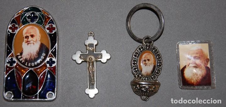 Antiguidades: LOTE FRAYLEOPOLDO DE ALPANDEIRES 4 PIEZAS: CRUZ APLIQUE LLAVERO ESTAMPA RELIQUIA