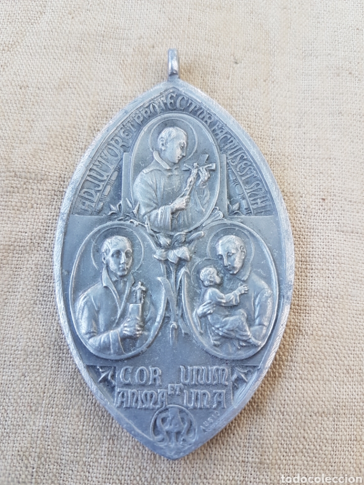 Antig&uuml;edades: Antigua y gran medalla de Aluminio - Foto 2
