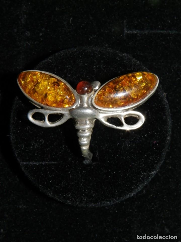Antig&uuml;edades: Sortija mariposa ambar y plata - Foto 2
