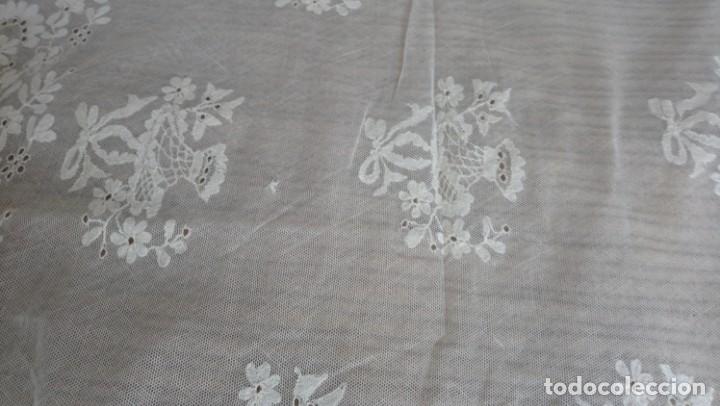 Antig&uuml;edades: Mantilla . - Foto 11