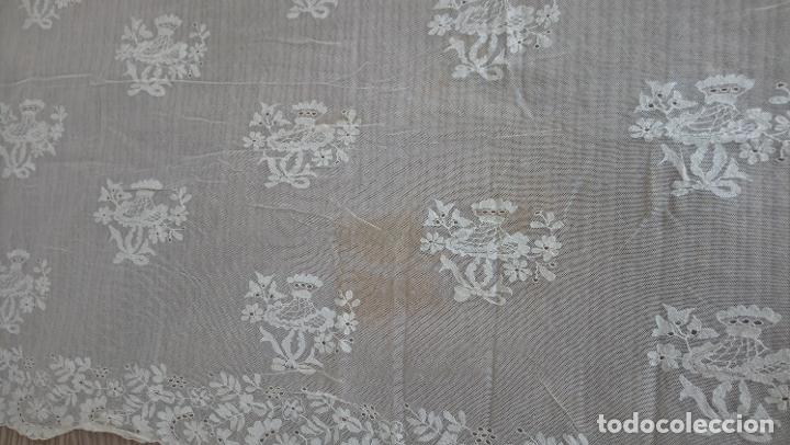 Antig&uuml;edades: Mantilla . - Foto 13