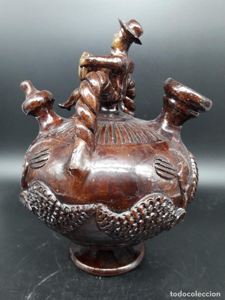 Antig&uuml;edades: Botijo de ceramica - Foto 4