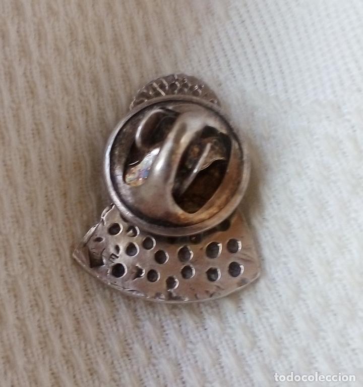Antig&uuml;edades: PIN LA PIEDAD - PLATA LEY. - Foto 3