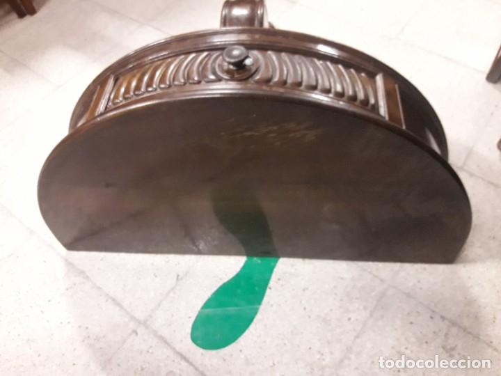 Antig&uuml;edades: Consola de colgar - Foto 3