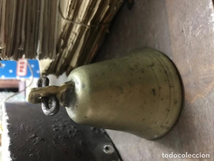 Antig&uuml;edades: Campanilla bronce - Foto 4
