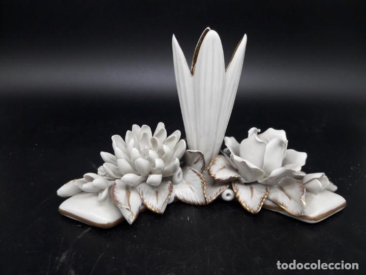 Antig&uuml;edades: Florero porcelana - Foto 1