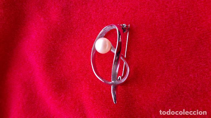 Antig&uuml;edades: Aguja broche de plata - Foto 1