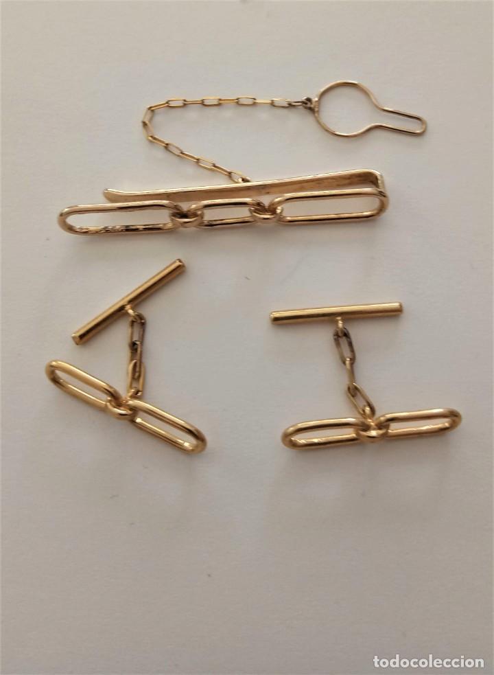 Antig&uuml;edades: Aguja y gemelos chapados oro - Foto 2