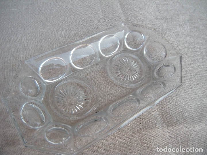 Antig&uuml;edades: BANDEJA DE CRISTAL OCTOGONAL - Foto 3