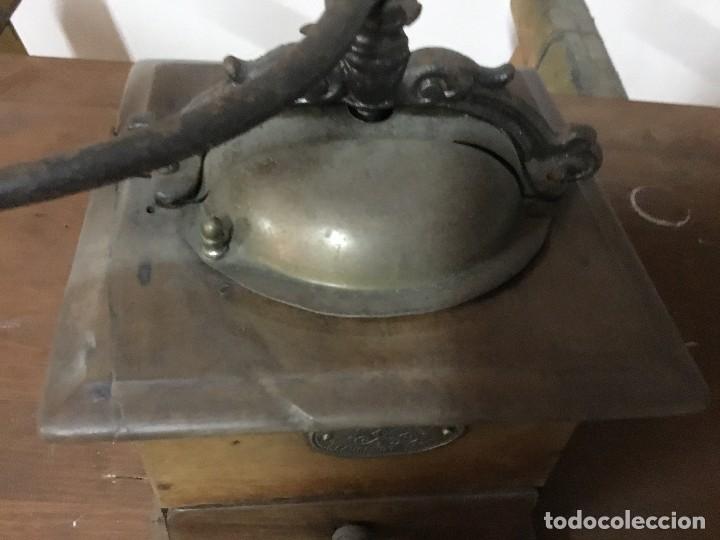 Antig&uuml;edades: MOLINILLO HAPY FRERES