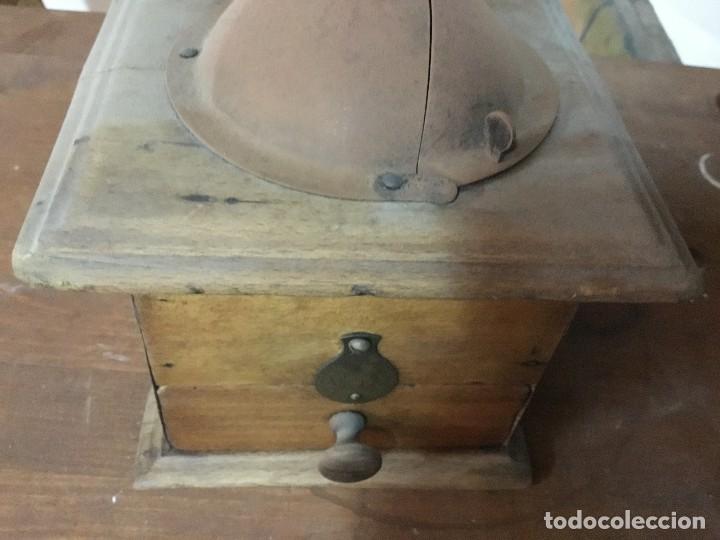 Antig&uuml;edades: MOLINILLO ELEFANT Antiguo