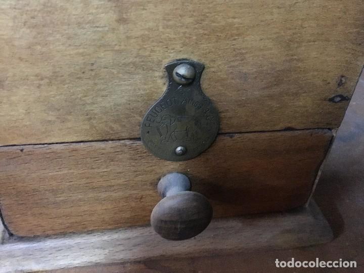 Antig&uuml;edades: MOLINILLO ELEFANT Antiguo - Foto 3