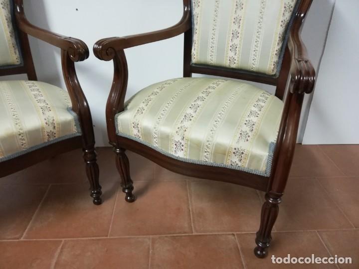 Antig&uuml;edades: Pareja de sillones de caoba - Foto 2