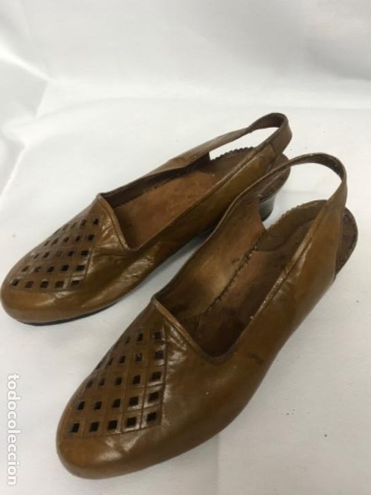 Antig&uuml;edades: Zapatos mujer - Foto 1