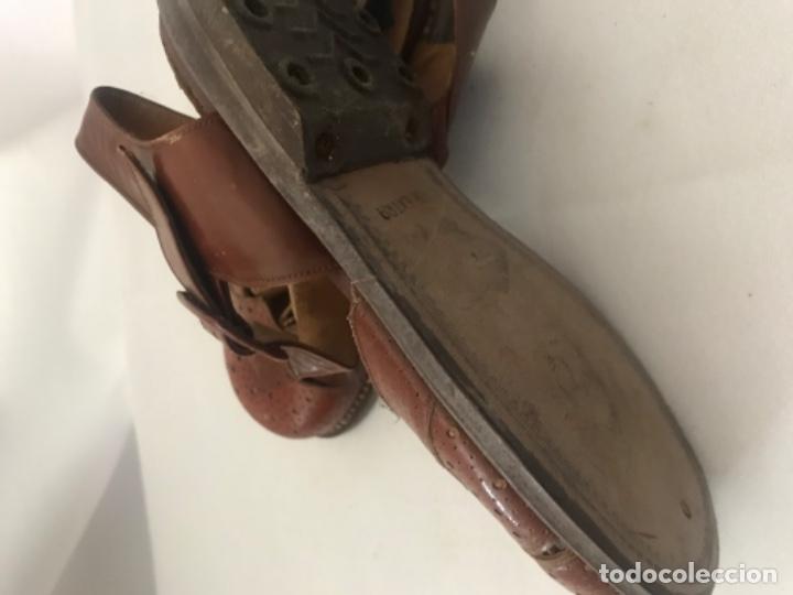 Antig&uuml;edades: Zapatos ni&ntilde;o - Foto 2