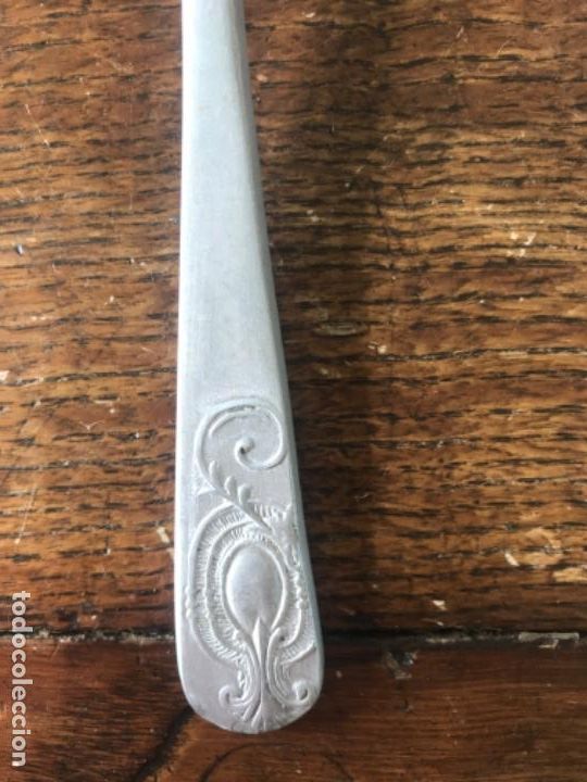 Antig&uuml;edades: Cuchara y tenedor aluminio - Foto 3