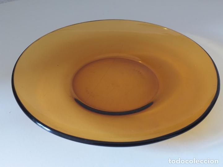 Antig&uuml;edades: Plato de postre. Marca DURALEX. 17 cm de di&aacute;metro - Foto 1