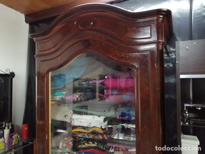 Antig&uuml;edades: Armario Vitrina de Palosanto - Foto 4