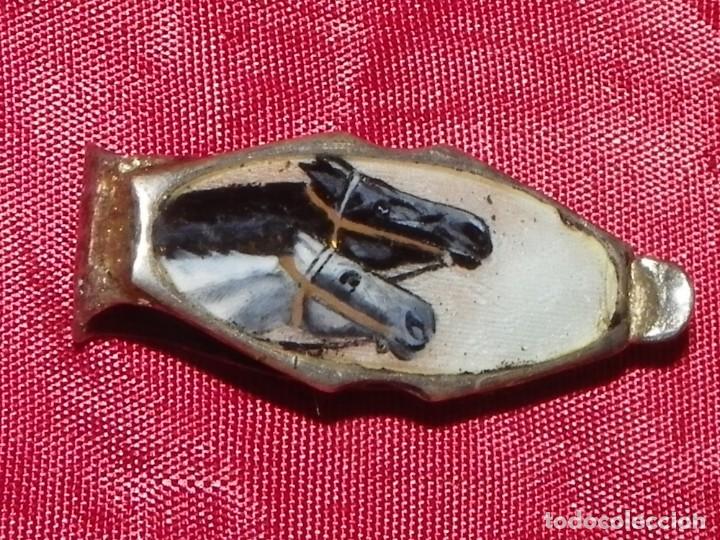 Antig&uuml;edades: Pinza billetera caballos esmalte y plata - Foto 7
