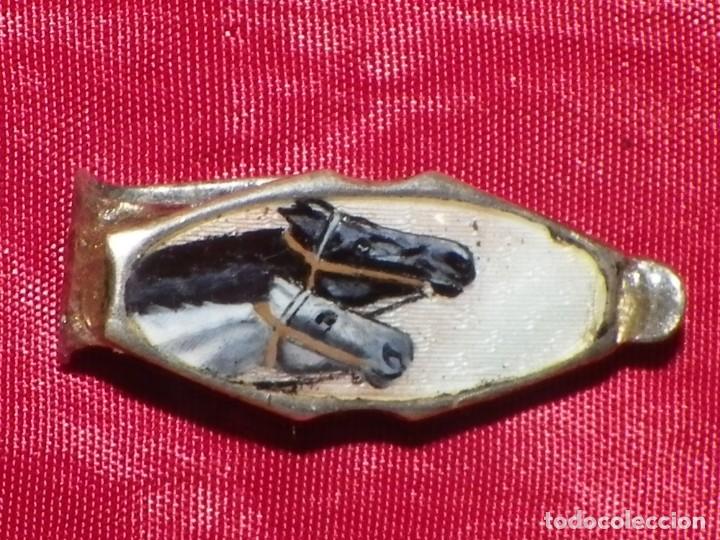 Antig&uuml;edades: Pinza billetera caballos esmalte y plata - Foto 9
