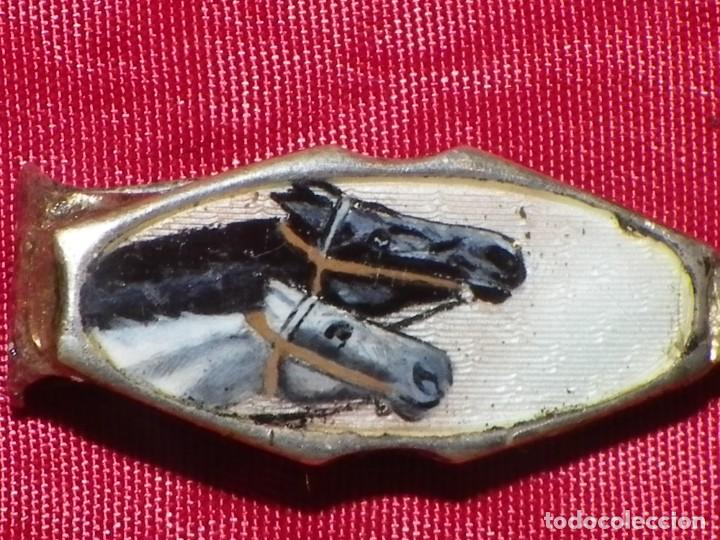Antig&uuml;edades: Pinza billetera caballos esmalte y plata - Foto 10