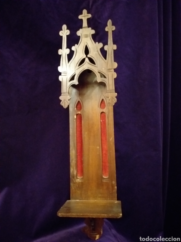 Antig&uuml;edades: Antigua capilla tallada en madera 71 cm - Foto 3