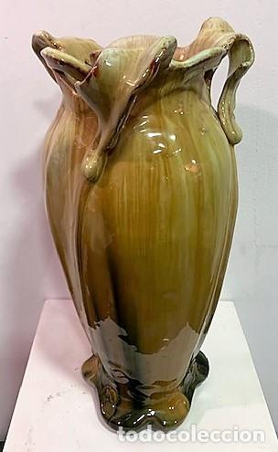 Antig&uuml;edades: Jarr&oacute;n esmaltado de &eacute;poca modernista. - Foto 3