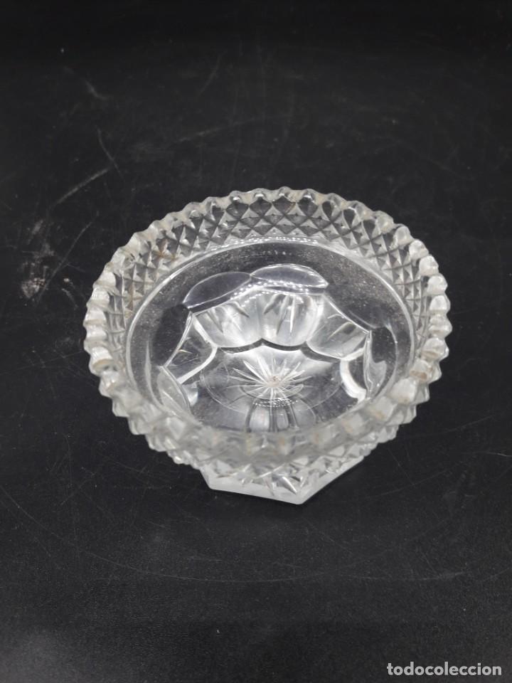 Antig&uuml;edades: Cuenco de cristal - Foto 2