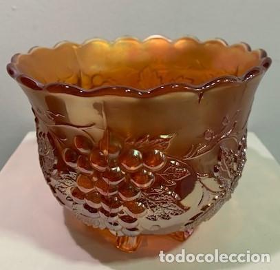 Antig&uuml;edades: Carnival glass, frutero. - Foto 2