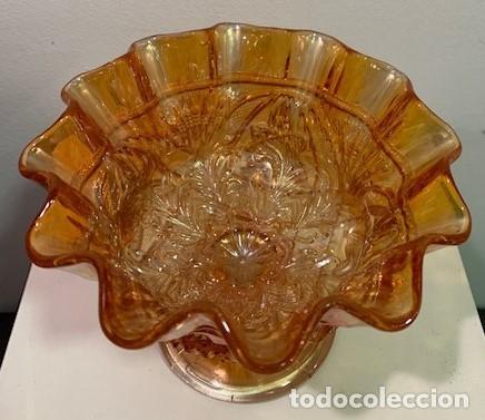 Antig&uuml;edades: Carnival glass, frutero. - Foto 2