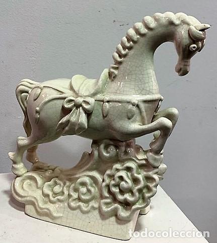 Antig&uuml;edades: Caballo de porcelana - Foto 1