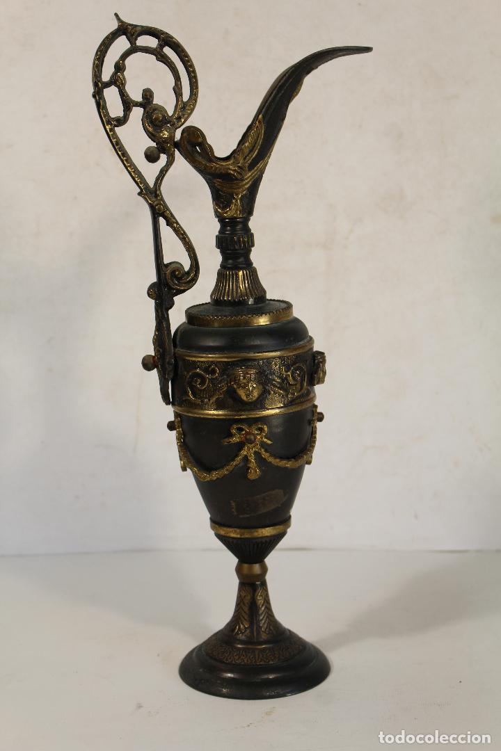 Antig&uuml;edades: jarron anfora de bronce - Foto 5