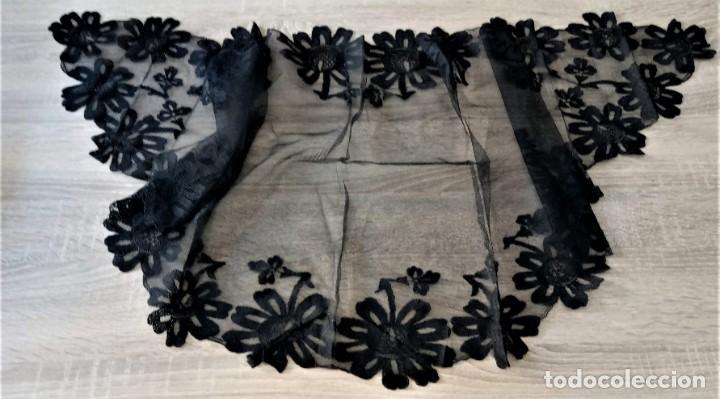 Antig&uuml;edades: Mantilla - Foto 1