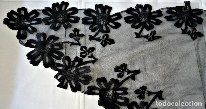 Antig&uuml;edades: Mantilla - Foto 2