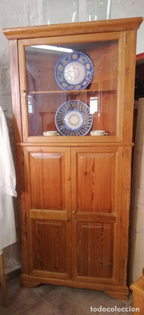 Antig&uuml;edades: Vitrina Rinconera S.XIX de madera - Foto 3