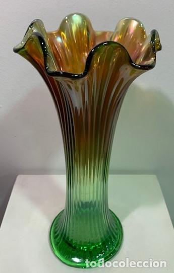 Antig&uuml;edades: Carnival glass, jarr&oacute;n. - Foto 1