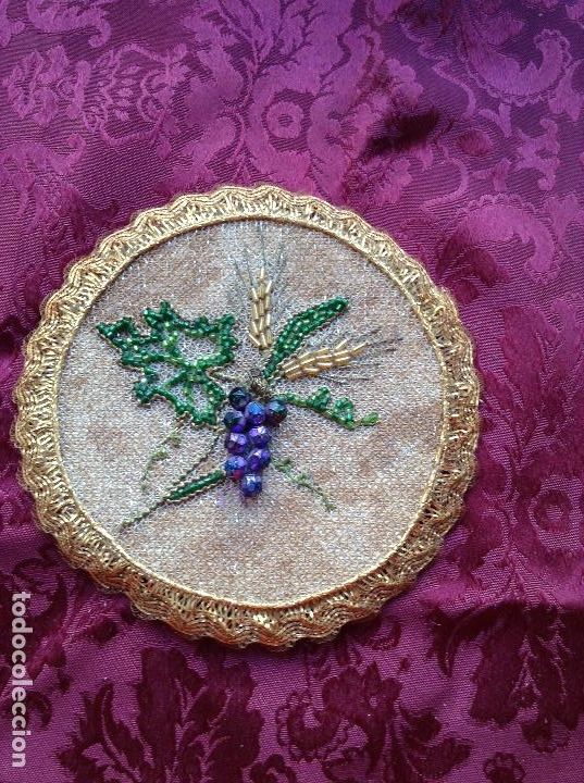 Antig&uuml;edades: Palia con uvas cosidas - Foto 1