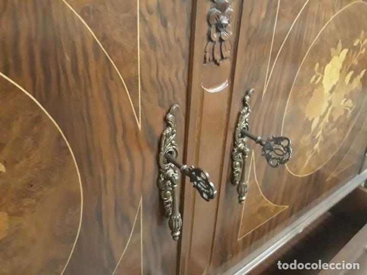 Antig&uuml;edades: C&Oacute;MODA ENTRADA DE MARQUETER&Iacute;A CON ESPEJO - Foto 7