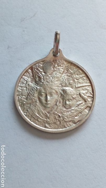 Antig&uuml;edades: Medalla de plata religiosa - Foto 1