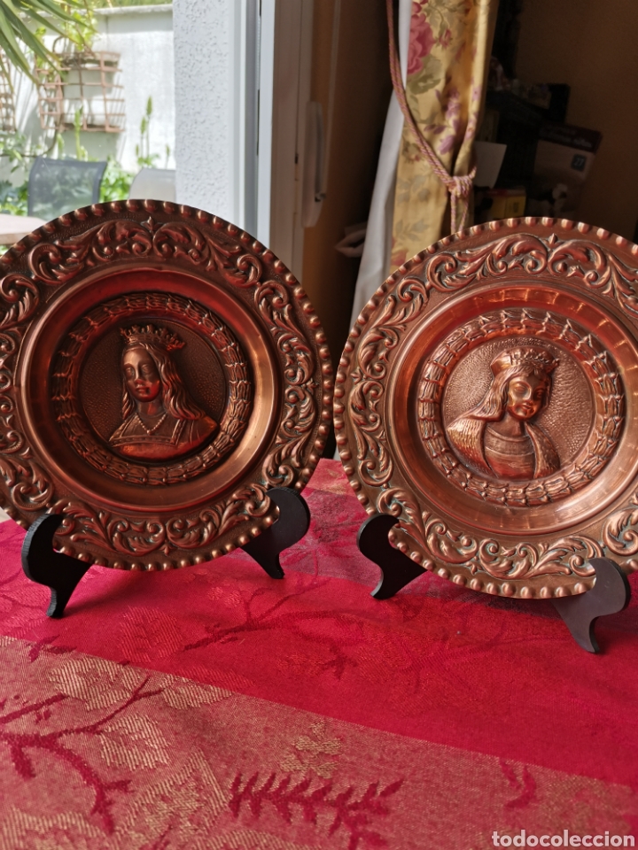 Antig&uuml;edades: Platos Reyes Cat&oacute;licos de cobre - Foto 1