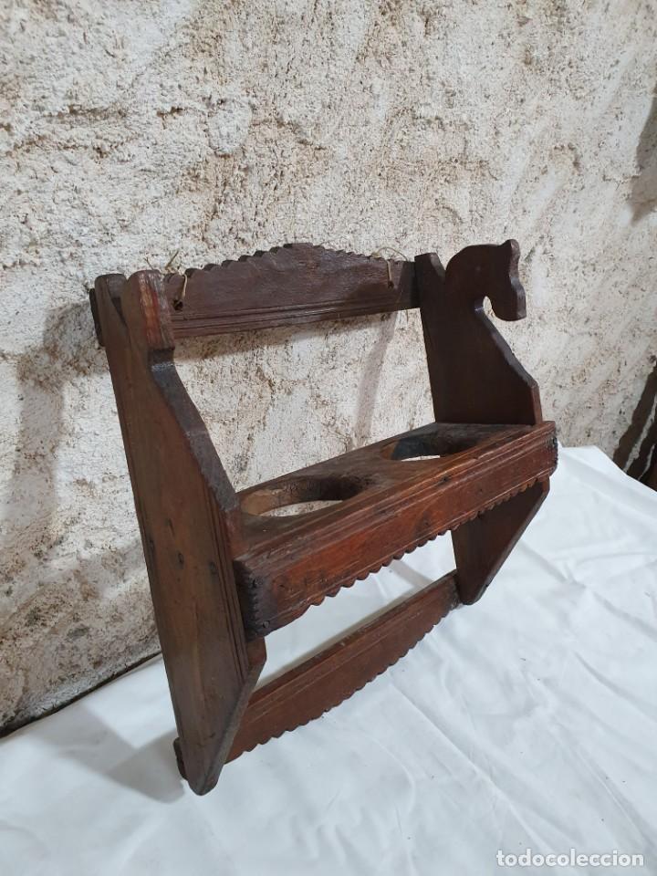 Antig&uuml;edades: ANTIGUA REPISA JARRERO DE MADERA - Foto 2
