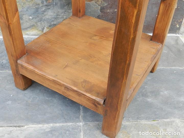 Antig&uuml;edades: MESA ALTA EN MADERA DE PINO - Foto 4