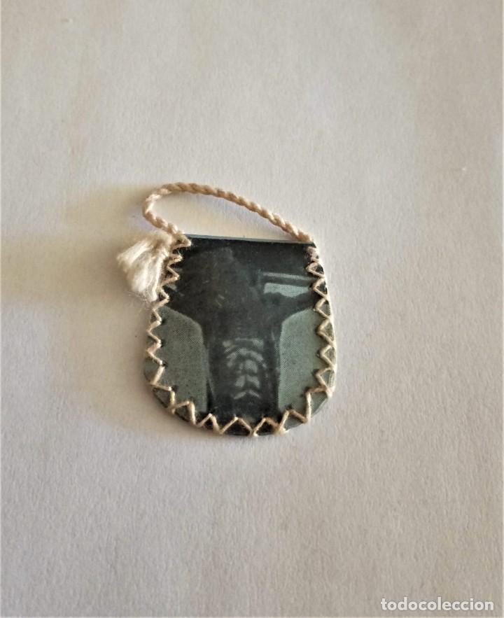 Antig&uuml;edades: Escapulario - Foto 1