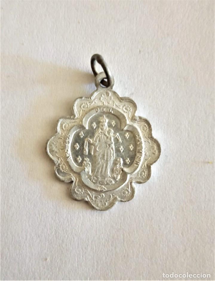 Antig&uuml;edades: Medalla Virgen del Rosario - Foto 1