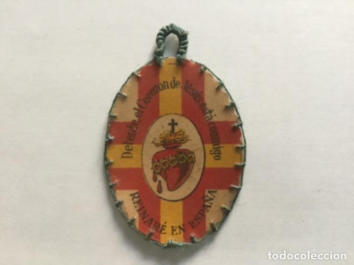 Antig&uuml;edades: Escapulario antiguo Coraz&oacute;n de Jesus - Foto 1