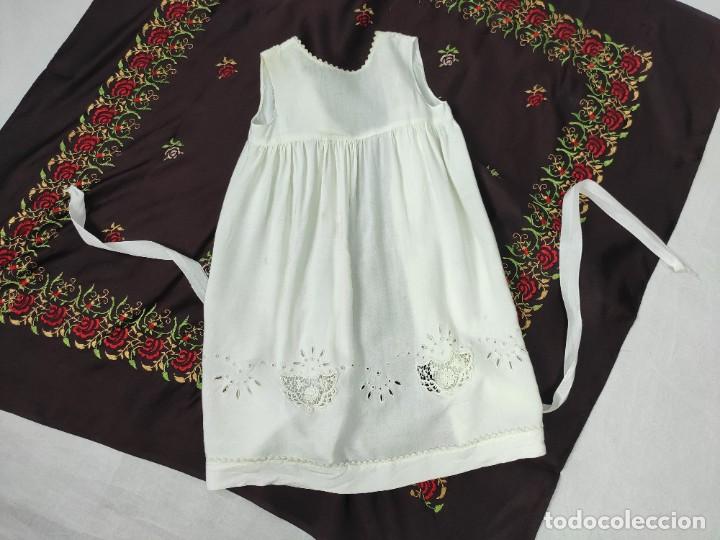 Antig&uuml;edades: ANTIGUO VESTIDO DE NI&Ntilde;O - Foto 1