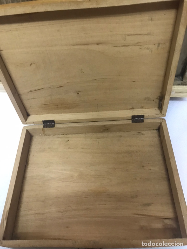 Antig&uuml;edades: Estuche de labores madera - Foto 3