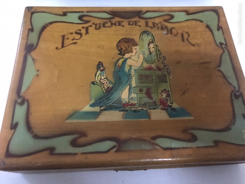 Antig&uuml;edades: Estuche de labores madera - Foto 1